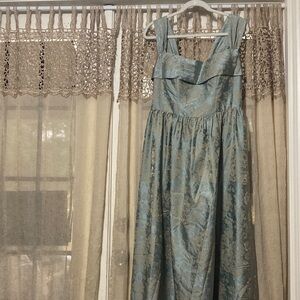 🐞 Azazie Atelier Vintage Blue "Runa" Maxi Dress